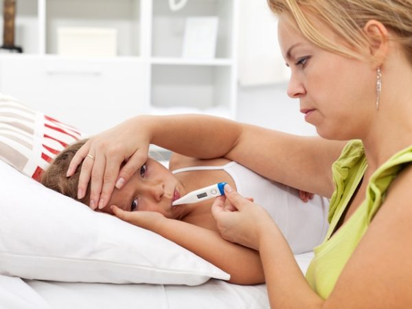 Высокая температуру у ребенка - как быстро и эффективно сбить ее?