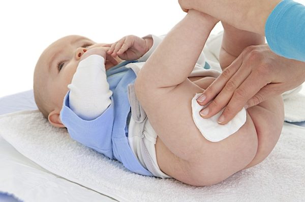 Как правильно лечить опрелости у малышей?