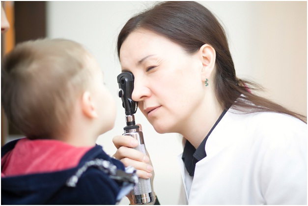 Как лечить аллергический конъюнктивит у ребенка?